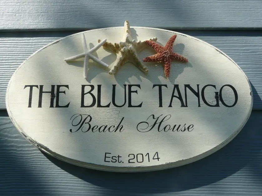 Slap af på Rappahannock, i Urbanna, ikke kun for Oyster Fest, @ The Blue Tango! - Image 1