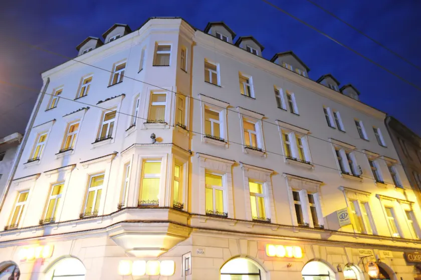 Kosmopolita Rooms - Image 1