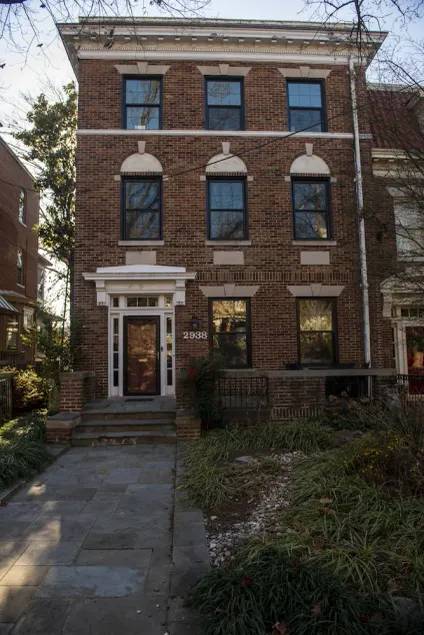  Big and Comfy in Forest Hills\\Cleveland Park by the Metro & Zoo! King Size Bed! - Image 1