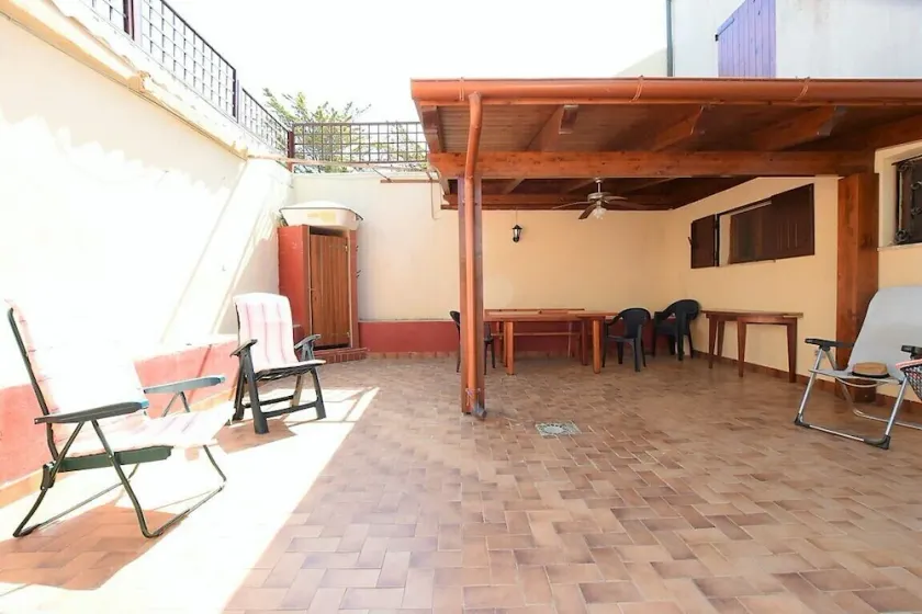 three-room apartment at 80 m. from the beach - Image 1