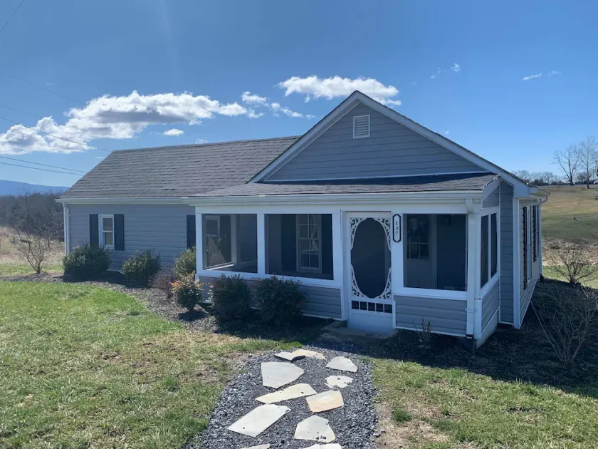 Country cottage beside stocked pond on 40 acres and Blue ridge Mountain View - Image 1