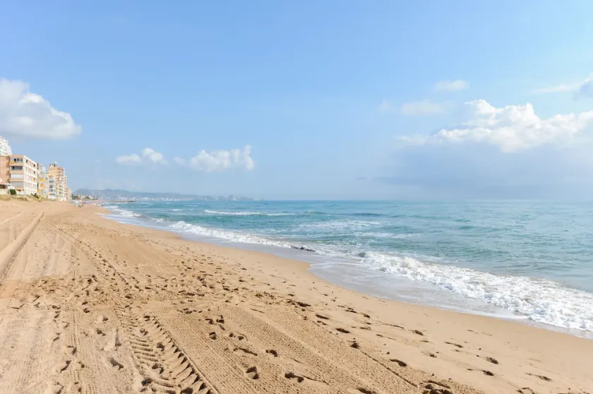 TURIA - Modern apartment on the beachfront - Image 1