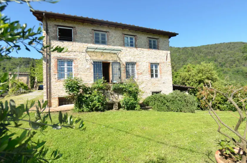 Country House / Farm House in Vicopelago with 4 bedrooms sleeps 10 - Image 1