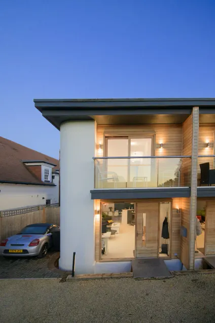 Eco friendly house in Chichester near Goodwood - Image 1