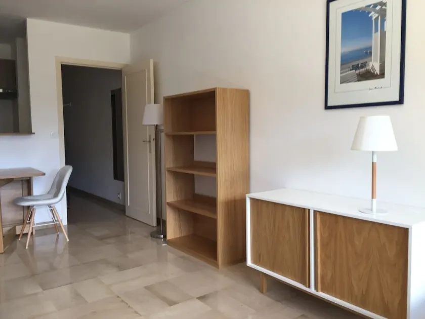 Studio 30 m2 NICE sea view near walk of the English. - Image 1