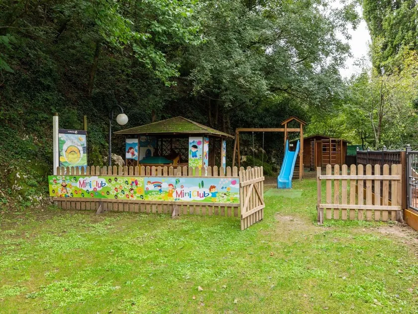Two-room Holiday Home With Swimming Pool - Image 1