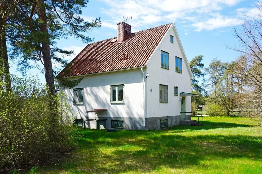 5 person holiday home in Stånga - Image 1