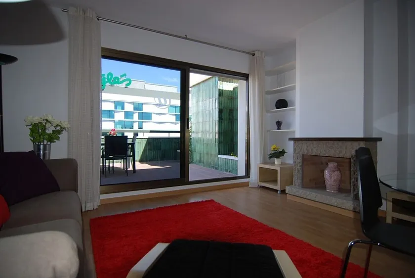 Zeus Attic Tarragona 43005 - Image 1