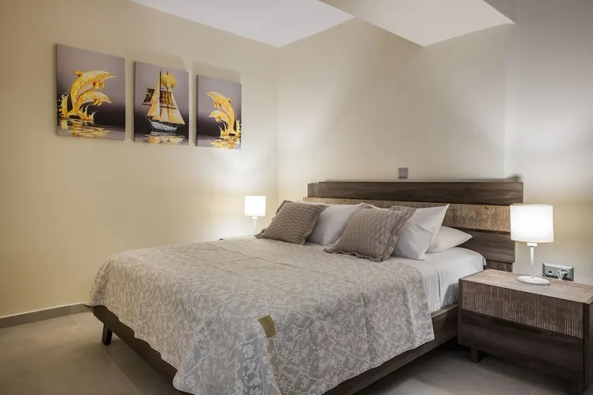 Serenity Home - Image 1