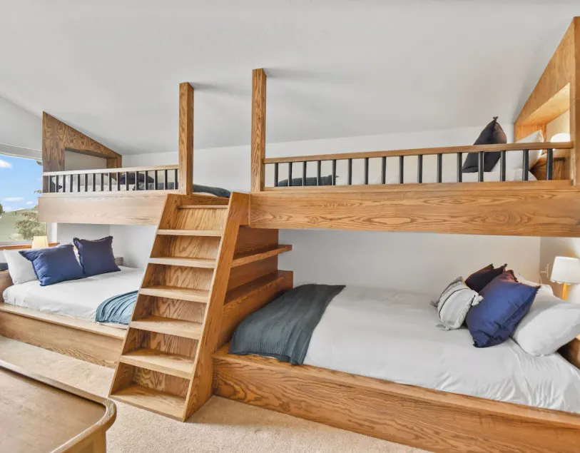 Adventure Hub~Nordic Ski, Snowmobile & Sleeps 6 3071 - Image 1