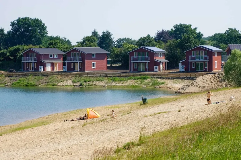 TYP F7 Seehaus Sauna - Ferienpark Geesthof - Image 1