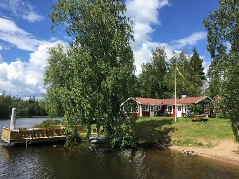 Ferienhaus mit Panoramablick inkl. Boot und Sauna direkt am See Hyllen - Image 1