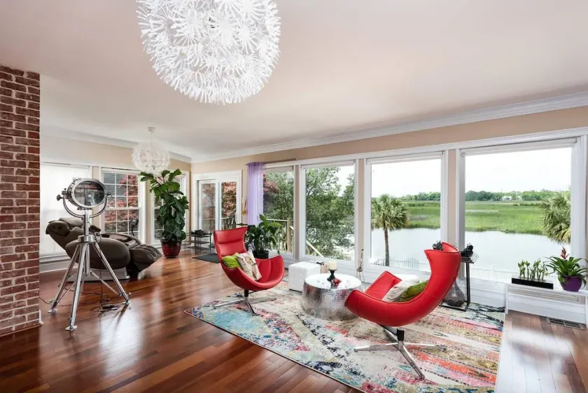 Riverfront Retreat Fishing Dock Hot Tub Deck C - Image 1