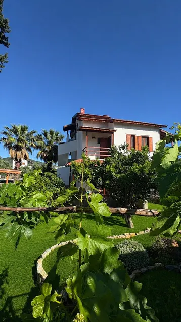 Mandarin Garden Houses- Villa Mandarin - Image 1