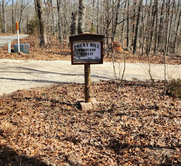 Private scenic Ozark Mountain retreat near beautiful Current River; sleeps 1-10! - Image 1