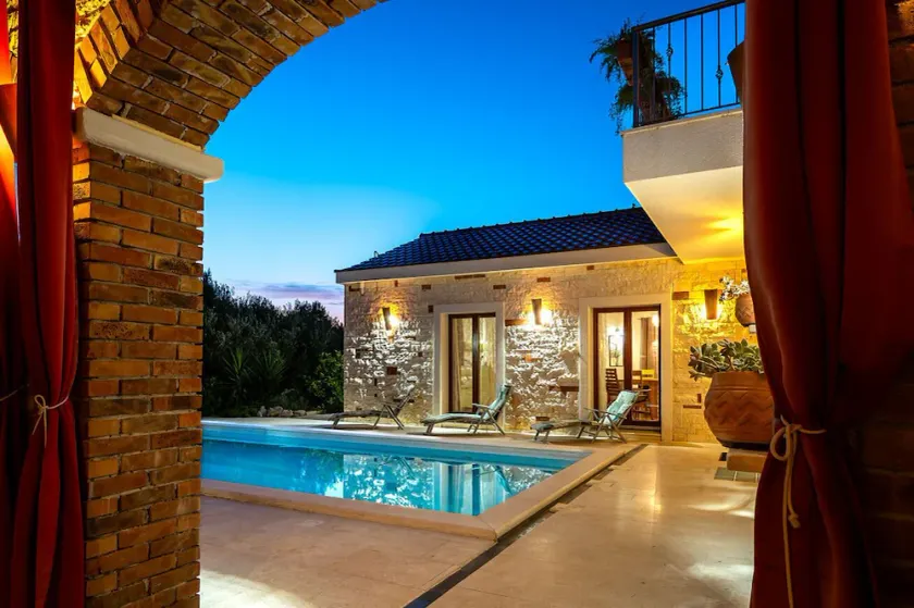 Villa Pamaroka - Image 1