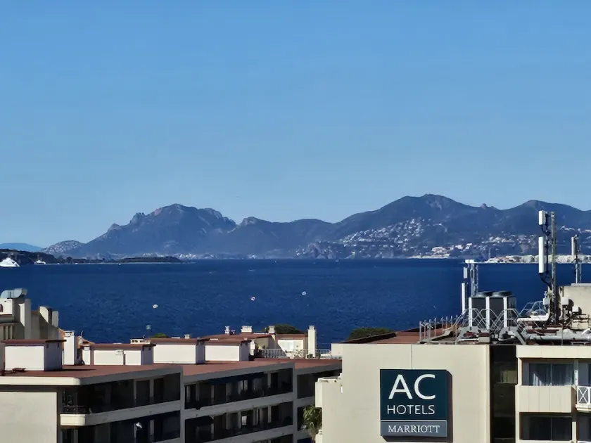 Lumineux 3P 75 m2 vue mer panorama - Image 1