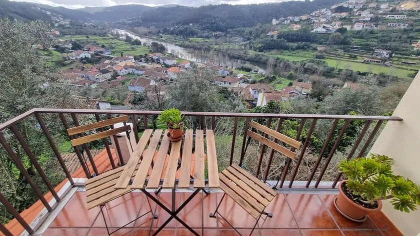 Ferienwohnung 'Retiro Do Viajante' mit Bergblick, Wi-Fi und Klimaanlage - Image 1