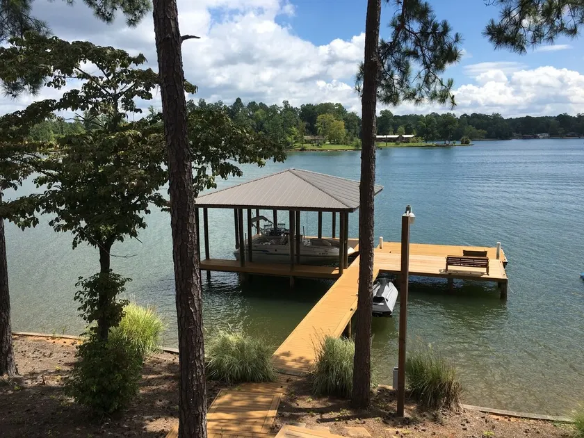 Lake Martin Getaway Perfect for Auburn Football Game Day Weekend - Image 1