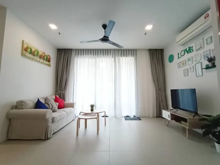 MONT KIARA HOMESTAY NEAR SRI HARTAMAS, PUBLIKA, SOLARIS, IKEA DAMANSARA, DUTAMAS - Image 1