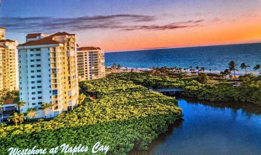 Deluxe End Unit Condo with georgeous Gulf and Clam Pass views - Image 1