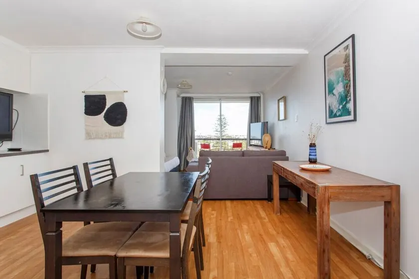 Seaside Studio Apartment - North Fremantle - Image 1