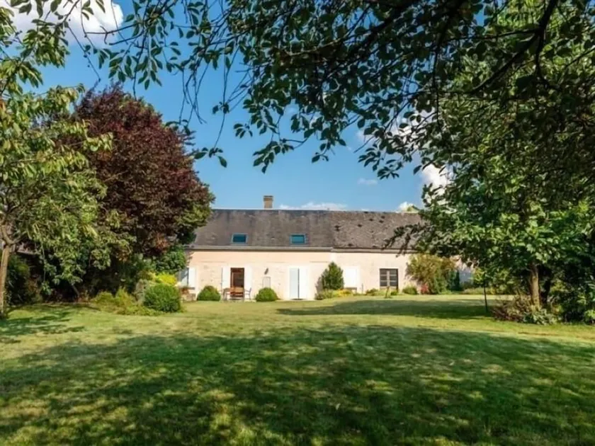Charming Country House in Poinville with Garden, Terrace, and Modern Amenities - Image 1