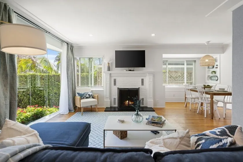 Charming Coastal Cottage - Windansea Beach Walkable - Image 1