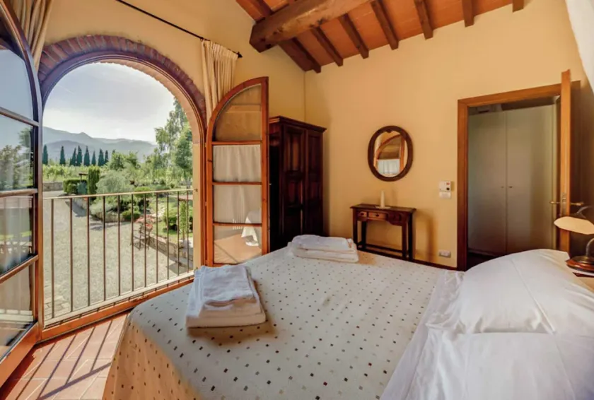 Trebbiano-Panoramic apartment with swimming pool and vineyard - Image 1