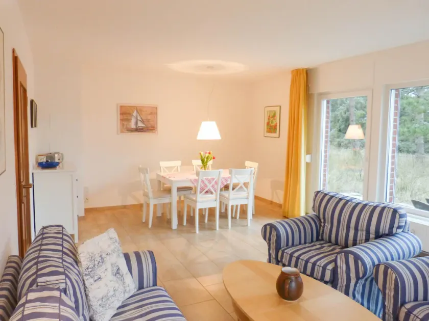 Ferienwohnung *Wibkes Hüs* - Image 1