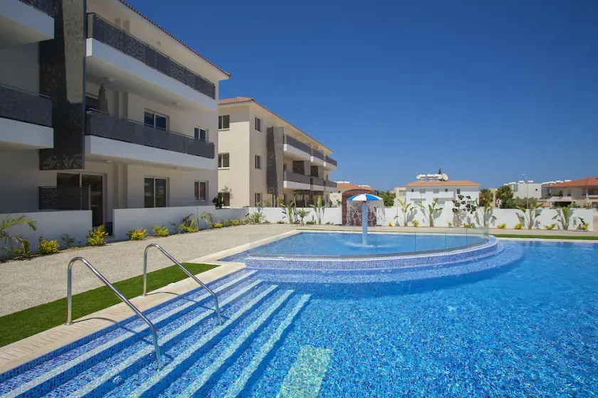 Mythical Sands AE01 - Modern Luxury Apartment - Image 1