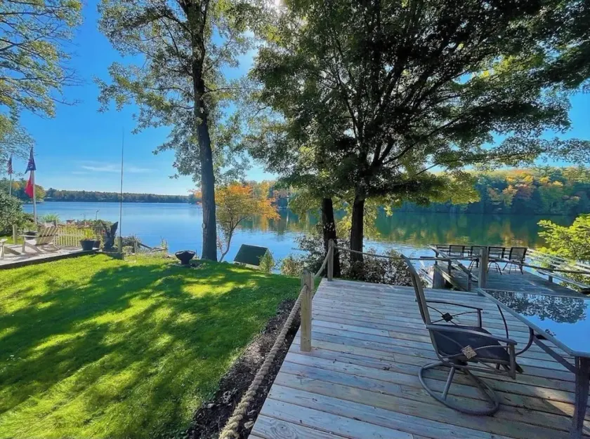 Relaxing Croton lake cottage w/ hot tub - Image 1