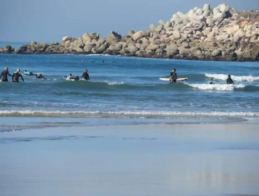 The lapping of the sea - Image 1