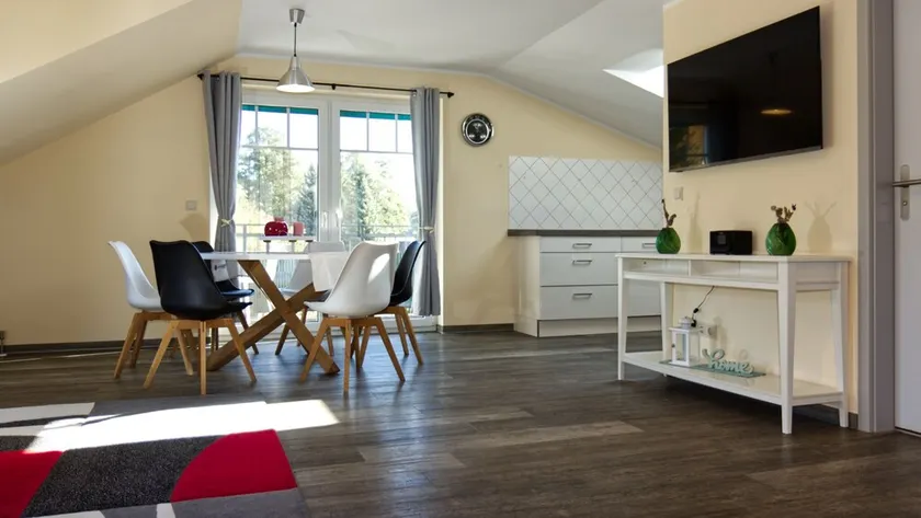 \"Kleine Auszeit\" Helle Ferienwohnung mit Balkon, mitten im Zentrum - Image 1