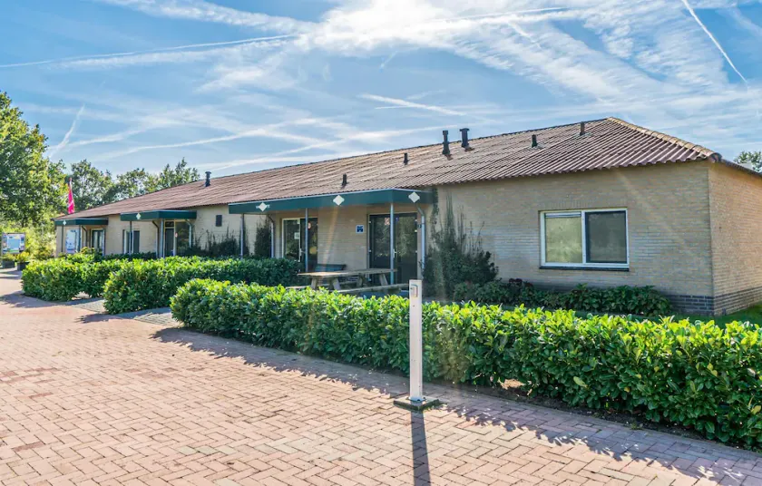 Beautiful Home In Den Ham With Kitchen - Image 1