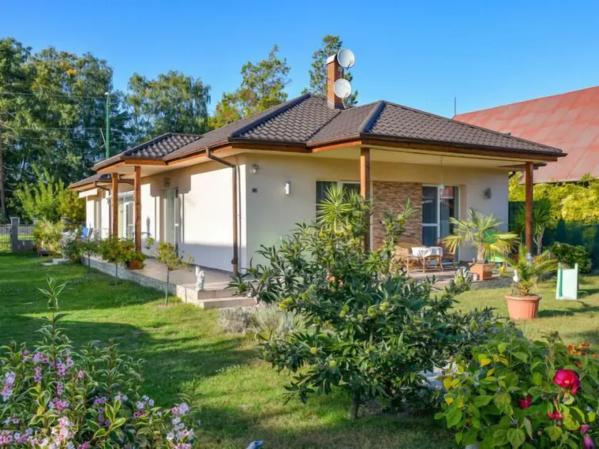 Twin front by Interhome - Image 1