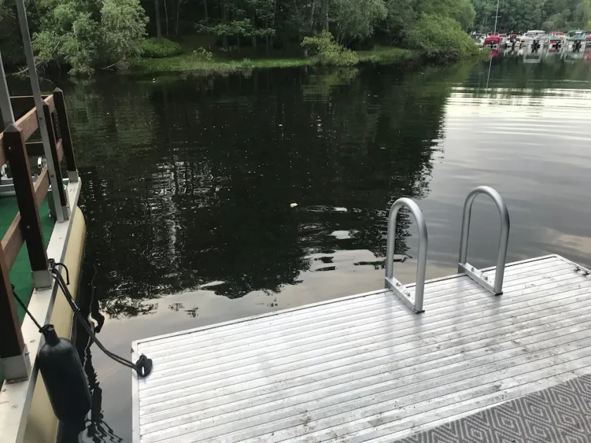 100-Year Lake Wallenpaupack Getaway - Dock, Fire Pits, Family Friendly Home - Image 1
