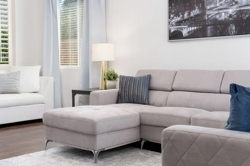 Welcome to cozy fully stocked home with TV in every room! Near downtown, airport - Image 1