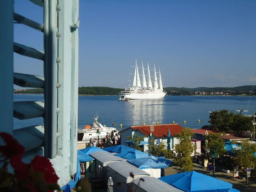 Rovinj Central Sea View Lägenhet Casa Bella, strandpromenaden, perfekt för längre vistelser! - Image 1