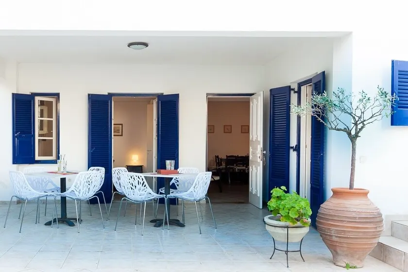 Thanos Luxurious Apt in Spetses Center, 2BR, 2BA - Image 1