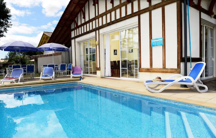 Appartement charmant au cœur du Golf | Accès piscine - Image 1