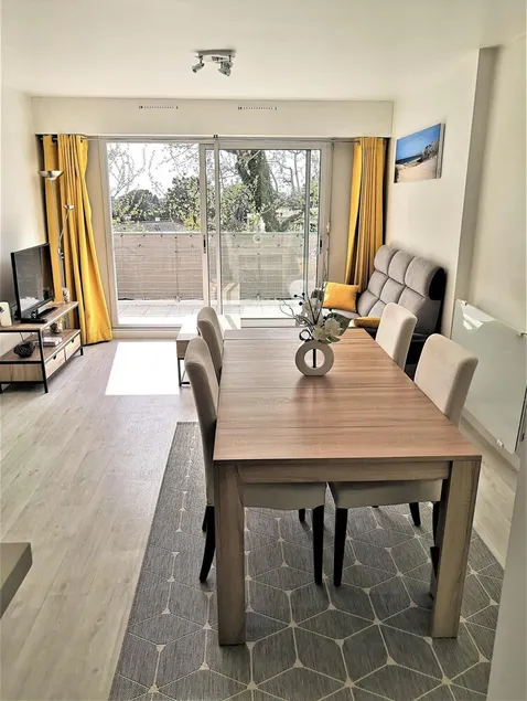 Duplex Apartment With Balcony And Close To The Sea - Image 1