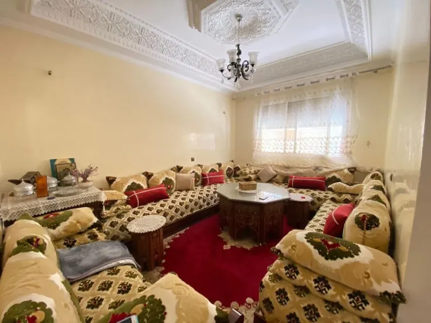 Large Calm House - Image 1