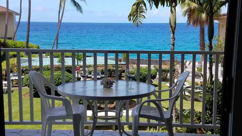 Fuld havudsigt 2 soveværelser 2 bad Condo på Kona Coast. Sea Village Unit 2204 - Image 1