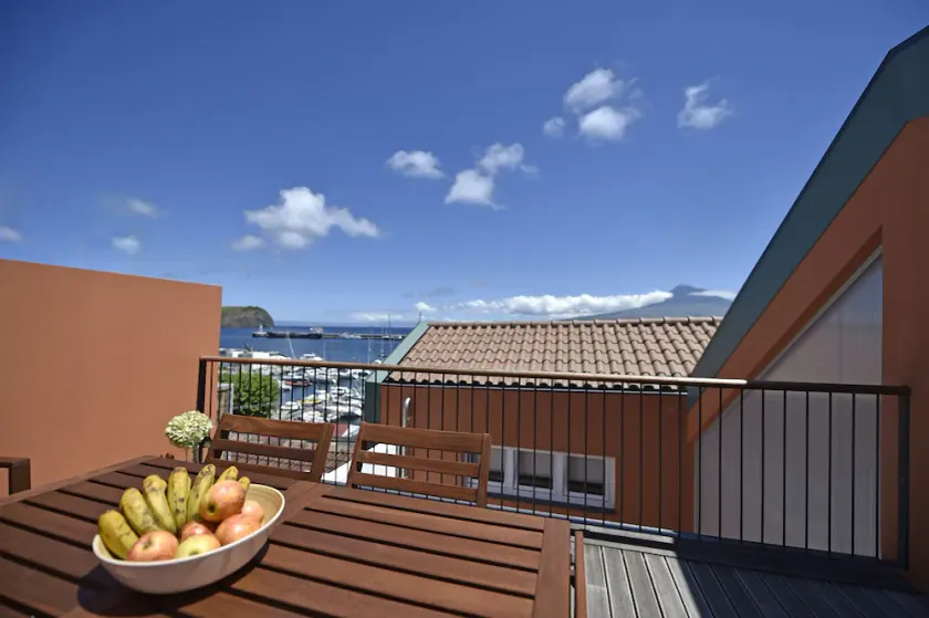 Casa da Baía - Guest House - Image 1