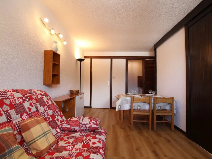 Studio coin nuit 4 pers, balcon sud-ouest, Serre-Chevalier - Image 1