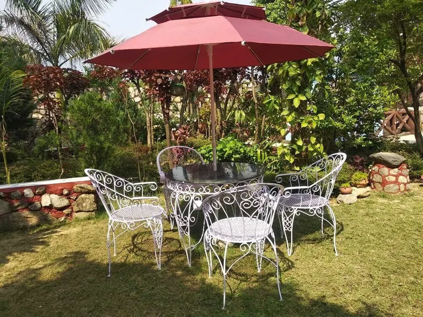 Garden and mountain view villa - Image 1