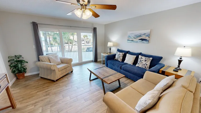 Seacrest 204 - 2 BR Gulf front unit on Okaloosa Island - Image 1