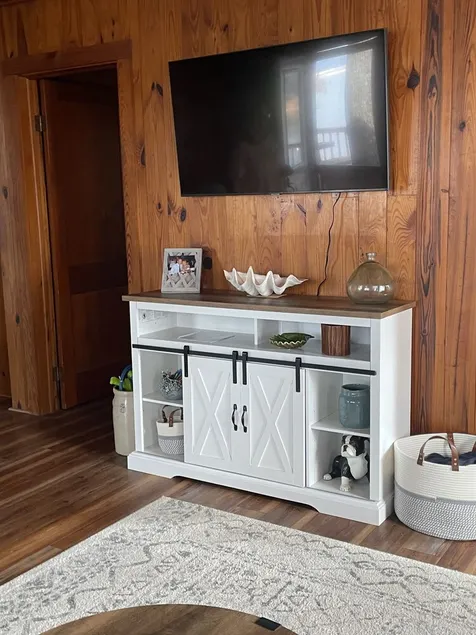 Dog Friendly Lakefront Cabin with Amazing Sunset Views & New Boat dock.  - Image 1
