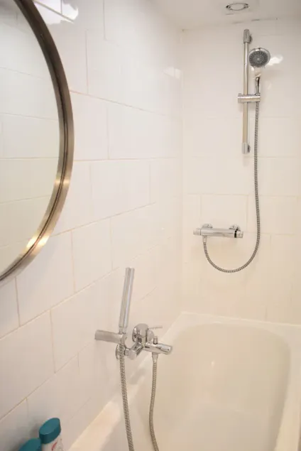 Chic Kemptown Studio – 500m to Brighton the Beach! - Image 1